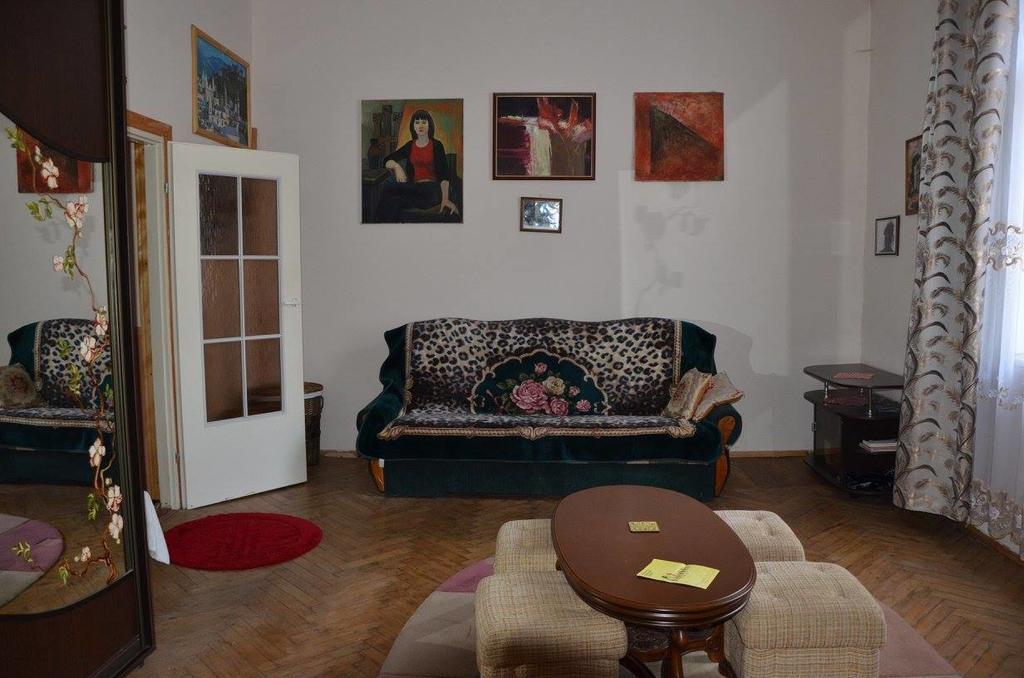 Mieszkanie Na Szpitalnej Leópolis Exterior foto