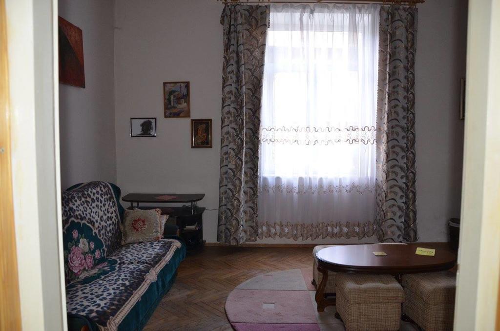 Mieszkanie Na Szpitalnej Leópolis Exterior foto